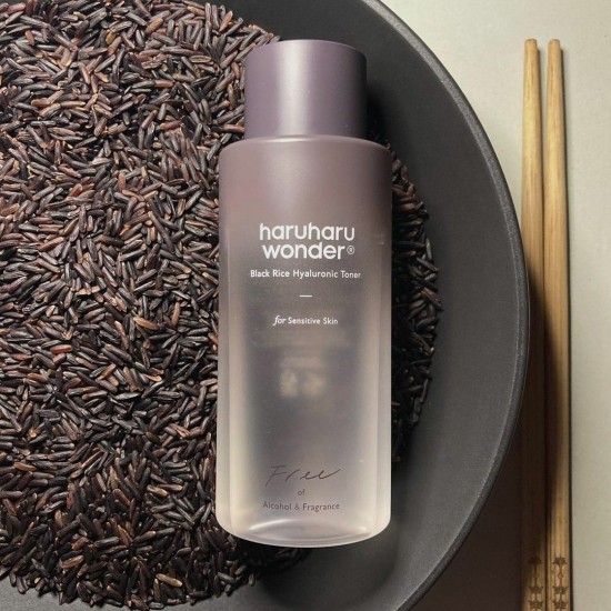 Haruharu Wonder Black Rice Hyaluronic Toner For Sensitive Skin – Toner coréen riz noir sans parfum